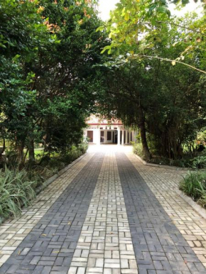 Birds Paradise Holiday Rooms- Kamburugamuwa